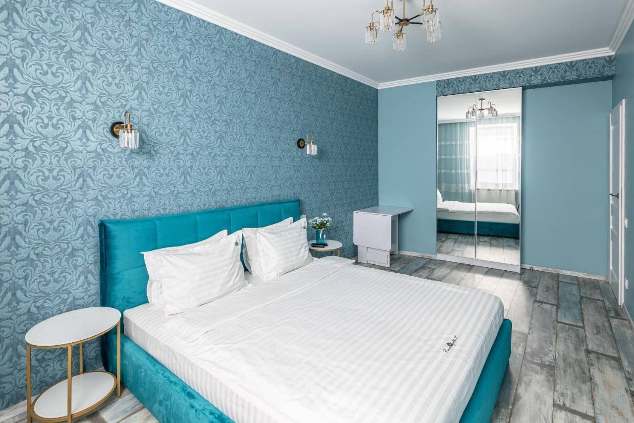 Romari Вічева 1 Apartment Lviv Exterior photo